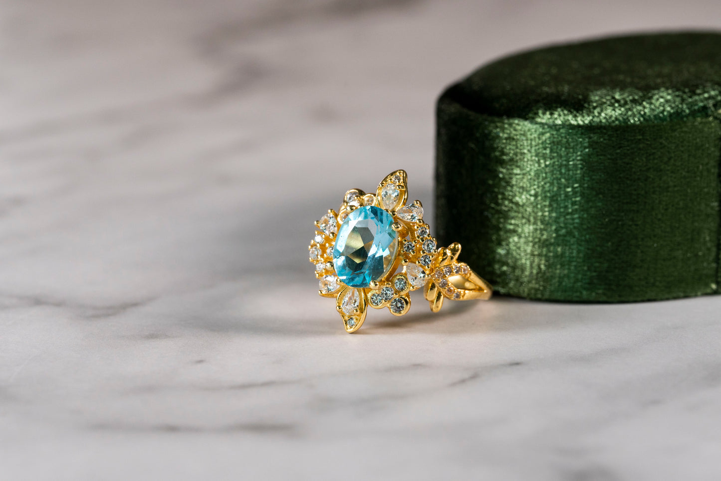 Aqua Blossom Diamond Mosaic Ring in 18k Gold