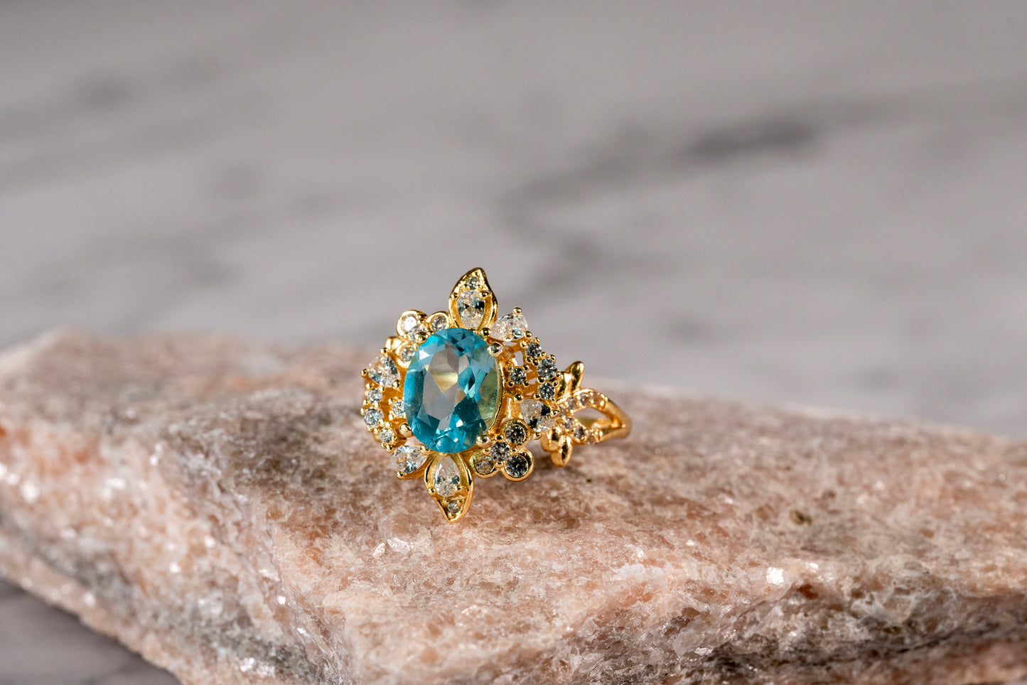 Aqua Blossom Diamond Mosaic Ring in 18k Gold