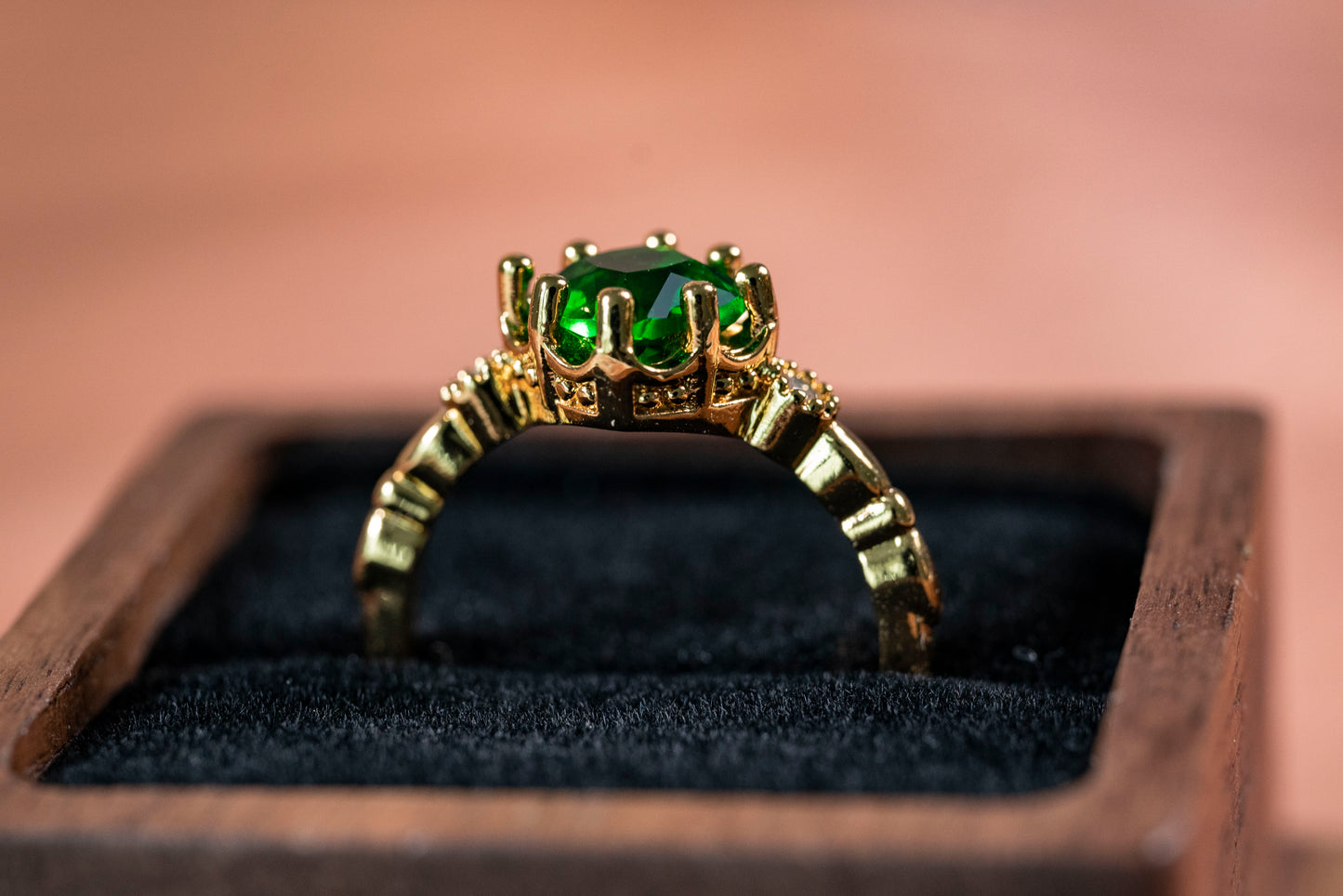 Verdant Oasis Enchanted Cushion Emerald Ring in 18k Gold